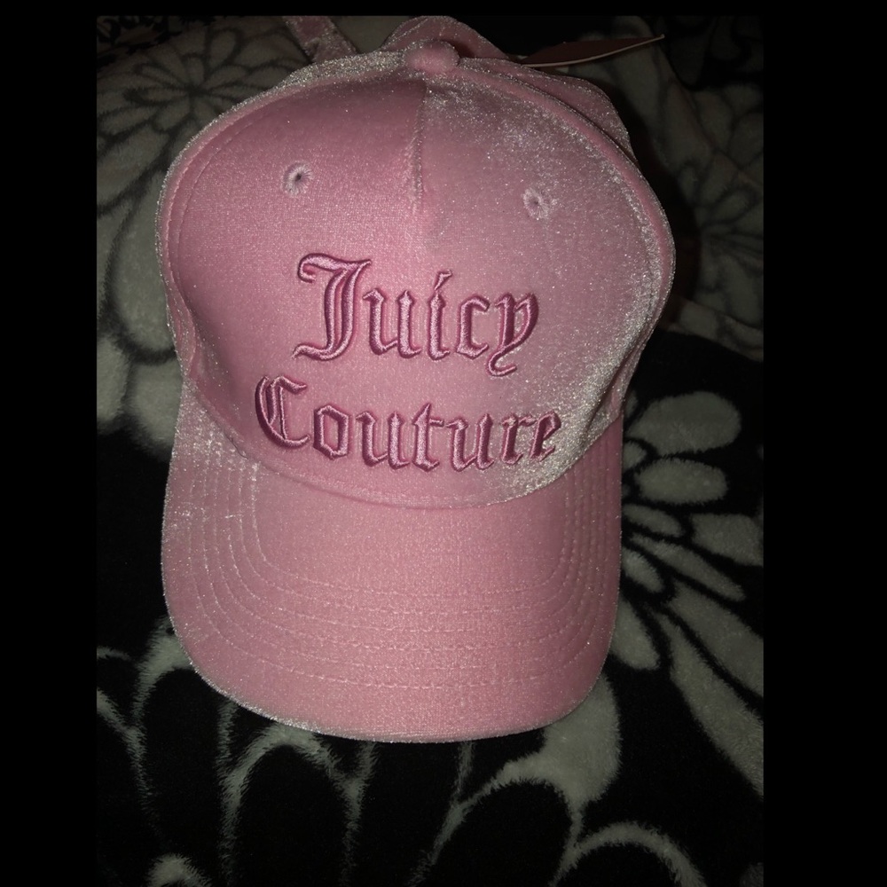 Juicy couture hat 🌸🧢